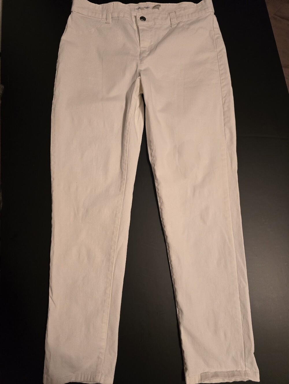 Calvin Klein Women’s White Straight-Leg Jeans